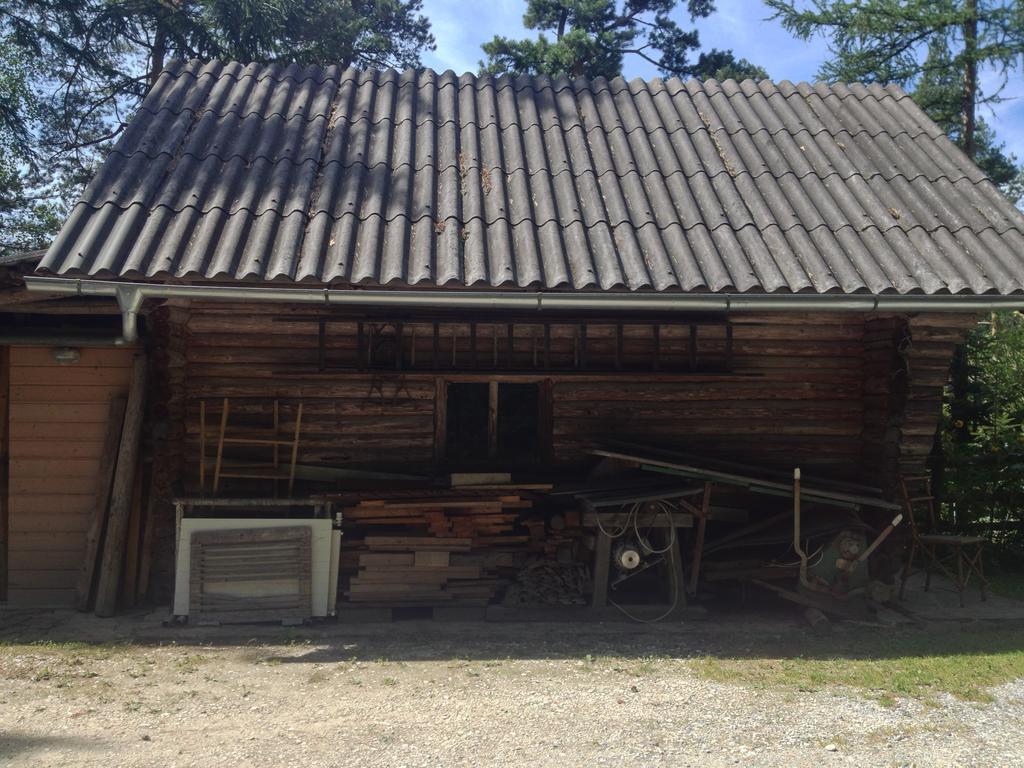 Ferienhaus Im Wald Edelschrott Exterior photo
